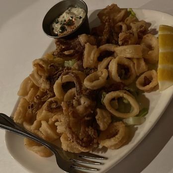 Silver Salmon Grille - Calamari fritti - Seafood Near Me - Astoria, Oregon Silver Salmon Grille - Calamari fritti - Seafood Near Me - Astoria, Oregon