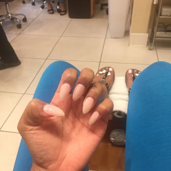 V Nails - Awesome. I'm always happy leaving here! - Nail Salons Near Me - Glendale, California