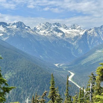 Glacier National Park - The views from Marion Lake Lookout. - Parks Near Me