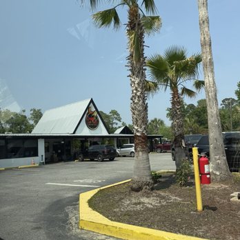 Fish Tales Pub and Grill - Pubs Near Me - Brunswick, Georgia