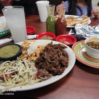 Latin American Quetzal - Barbacoa plater - Latin American Near Me - Concord, North Carolina Latin American Quetzal - Barbacoa plater - Latin American Near Me - Concord, North Carolina