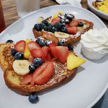 @ The Diner - Florida fruity French toast - Breakfast & Brunch Near Me - Orlando, Florida
