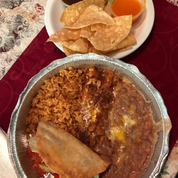 Hacienda Ruan - Combo dinner beef taco, cheese enchilada and red sauce with fried beans and rice, chips and three kinds of salsa! - Mexican Near Me - Long Beach, California Hacienda Ruan - Combo dinner beef taco, cheese enchilada and red sauce with fried beans and rice, chips and three kinds of salsa! - Mexican Near Me - Long Beach, California
