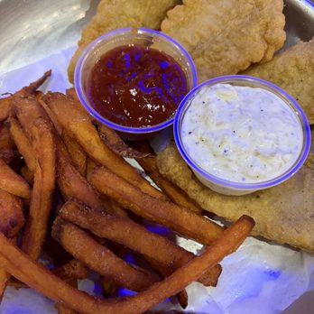 Juicy Claws Restaurant - Seafood Near Me - Austin, Texas