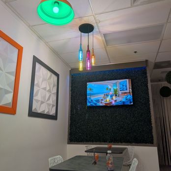 Bissli Grill - Kosher Near Me - Boynton Beach, Florida