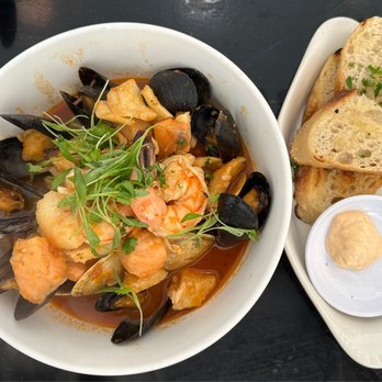 Fishwives - cioppino - Seafood Near Me - Pasadena, California Fishwives - cioppino - Seafood Near Me - Pasadena, California