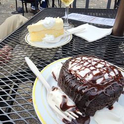 Grand River Cellars - Lemon Cake and Chocolate Bomb Cake