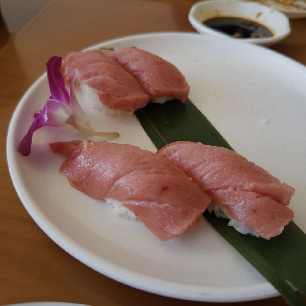Koku Sushi - Premium Bluefin Toro Sushi Box - Sushi Bars Near Me - North Hollywood, California