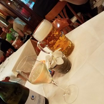 Al Chianti - Liter Beer and Wine - Pizza Near Me - Venezia, VE
