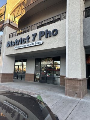 District 7 Pho by null