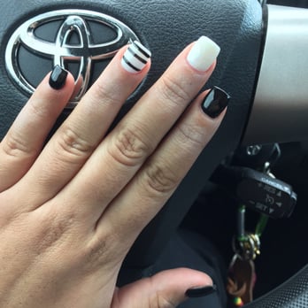Hello Nails & Spa - Day Spas Near Me - Vacaville, California Hello Nails & Spa - Day Spas Near Me - Vacaville, California