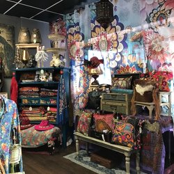 4Ever Paisley Boutique