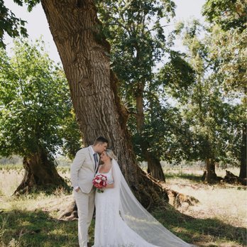 Blush Bridal Studio - Bridal Near Me - Eugene, Oregon