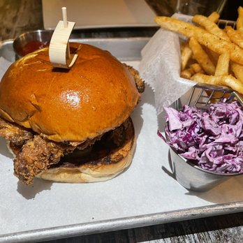 Arcadia Bar & Kitchen - Original chicken sandwich - Breakfast & Brunch Near Me - Astoria, New York Arcadia Bar & Kitchen - Original chicken sandwich - Breakfast & Brunch Near Me - Astoria, New York