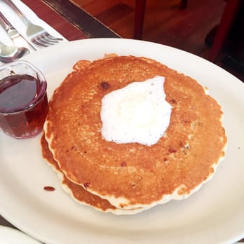Russell's - Blueberry pancakes - American Near Me - Pasadena, California