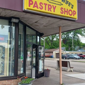 A Bakers Wife - Bakeries Near Me - Minneapolis, Minnesota