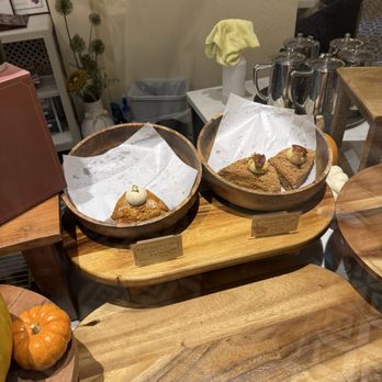 Otreat - Pumpkin scone - Bistros Near Me - Langley, British Columbia Otreat - Pumpkin scone - Bistros Near Me - Langley, British Columbia