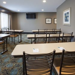 Grandstay Hotel & Suites