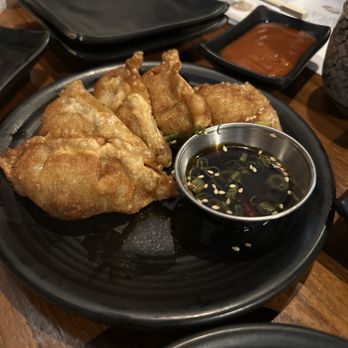 Oyshi Sushi - Sushi Bars Near Me - Las Vegas, Nevada Oyshi Sushi - Sushi Bars Near Me - Las Vegas, Nevada