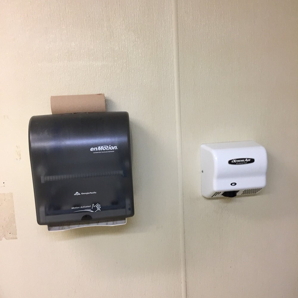 Rural King - Can't even load the roll of paper towels into the holder. Pure laziness. - Home & Garden Near Me - Heath, Ohio Rural King - Can't even load the roll of paper towels into the holder. Pure laziness. - Home & Garden Near Me - Heath, Ohio