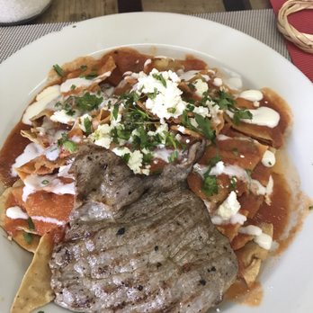 Amore Restaurant - nachos with tomato sauce - Mexican Near Me - Oaxaca, OAX Amore Restaurant - nachos with tomato sauce - Mexican Near Me - Oaxaca, OAX