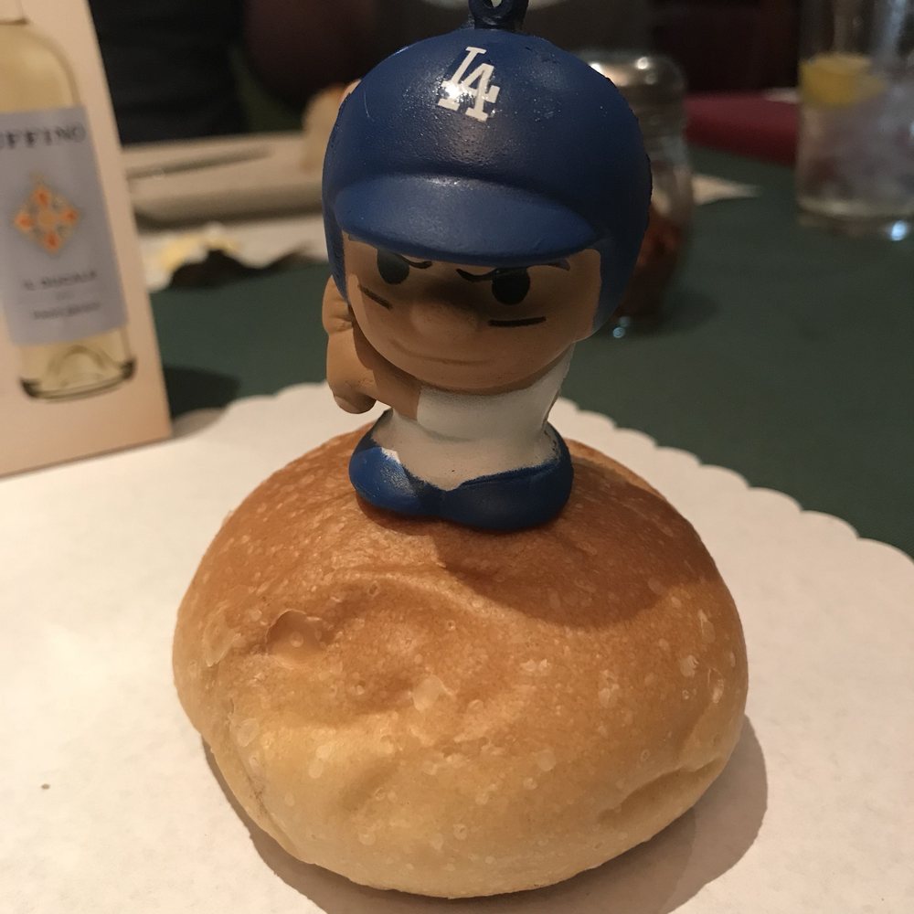 Order Garlic Bread food online from Chi-Chi's Pizza store, Northridge on bringmethat.com