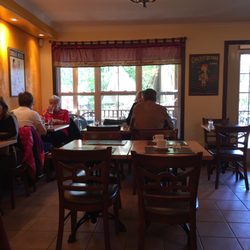 Musee du Chocolat de la Confiserie Bromont - Dining room.
