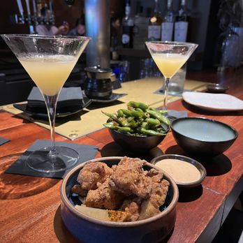 Ozumo - Two Giddy Geishas (not good), karaage (bad), edamame (delicious). - Sushi Bars Near Me - San Francisco, California