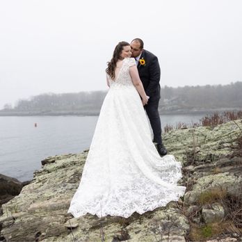 Stage Neck Inn - Our wedding day - Hotels Near Me - York, Maine Stage Neck Inn - Our wedding day - Hotels Near Me - York, Maine