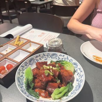 Mapo Asian Restaurant & Bar - Szechuan Near Me - New York, New York