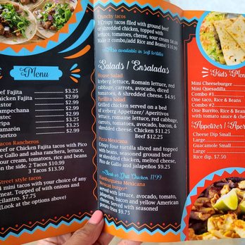 La Parrillita - Mexican Near Me - Manor, Texas