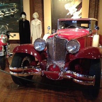 Larz Anderson Auto Museum - Museums Near Me - Brookline, Massachusetts Larz Anderson Auto Museum - Museums Near Me - Brookline, Massachusetts
