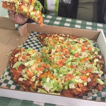 JJ's Pizza - Medium Sombrero pizza ( taco beef tomato mozzarella cheddar fresh lettuce and tomato) - Pizza Near Me - Armstrong, British Columbia JJ's Pizza - Medium Sombrero pizza ( taco beef tomato mozzarella cheddar fresh lettuce and tomato) - Pizza Near Me - Armstrong, British Columbia