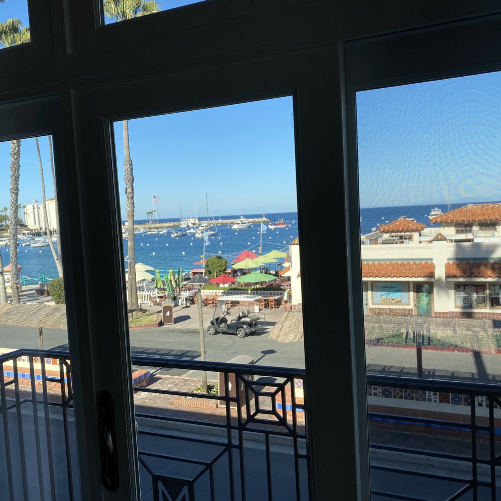 Hotel Metropole - View - VIP ocean front suite - Hotels Near Me - Avalon, California Hotel Metropole - View - VIP ocean front suite - Hotels Near Me - Avalon, California