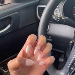 Darling Nails And Spa