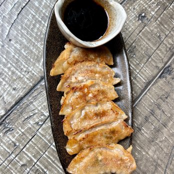 Yakitori Totto - Gyoza. So good! Server told us they're housemade. - Japanese Near Me - Somerville, Massachusetts Yakitori Totto - Gyoza. So good! Server told us they're housemade. - Japanese Near Me - Somerville, Massachusetts