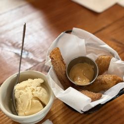5 Tacos and Beers Berkeley - Churros