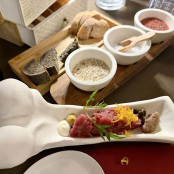 Bistro Sorrento - steak tartar was good... would have been better if steak was handchopped - Bistros Near Me - Sorrento, NA