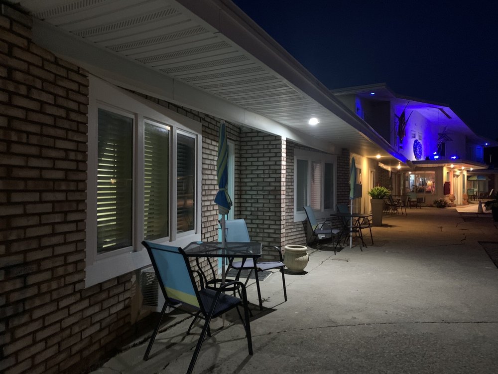 MIAMI MOTEL Updated September 2024 96 Photos & 44 Reviews 4126 State Route 5 And 20