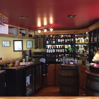 Glenora Distillery - Bar - Distilleries Near Me - Glenville, Nova Scotia Glenora Distillery - Bar - Distilleries Near Me - Glenville, Nova Scotia