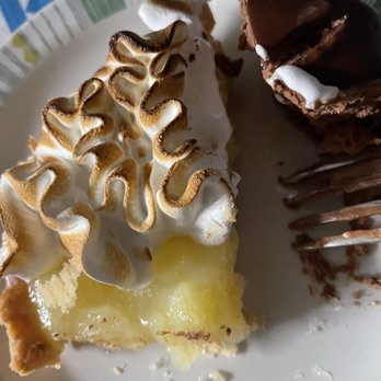 Sugar Quail Bakeshop - Lemon Meringue Tart and chocolate mousse - Bakeries Near Me - Osoyoos, British Columbia Sugar Quail Bakeshop - Lemon Meringue Tart and chocolate mousse - Bakeries Near Me - Osoyoos, British Columbia