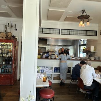 Harry's Fine Foods - New American Near Me - Seattle, Washington