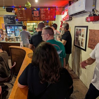 Franklin Barbecue - Almost there! - Barbeque Near Me - Austin, Texas