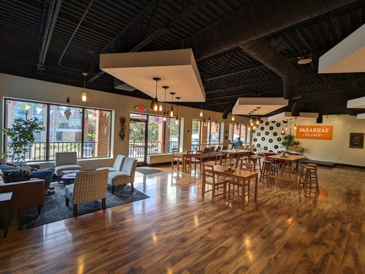 Sarabhas creamery - Ice cream & chai/coffee shoppe by null