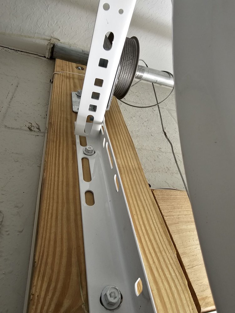 DISCOUNT GARAGE DOORS Updated August 2024 24 Photos 7256 SW 62nd