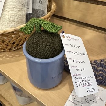 Uncommon Threads - Cute little knitted plant - Knitting Supplies Near Me - Los Altos, California Uncommon Threads - Cute little knitted plant - Knitting Supplies Near Me - Los Altos, California