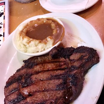 Texas Roadhouse - Sirloin steak the biggest oz of sirloin they have - Barbeque Near Me - Phoenix, Arizona Texas Roadhouse - Sirloin steak the biggest oz of sirloin they have - Barbeque Near Me - Phoenix, Arizona