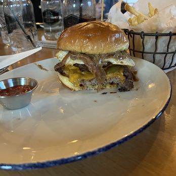 Tupelo Honey - Whiskey & Onion Smash Burger - Southern Near Me - Omaha, Nebraska Tupelo Honey - Whiskey & Onion Smash Burger - Southern Near Me - Omaha, Nebraska