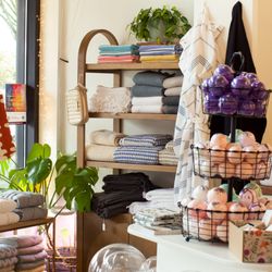 Mad Sass Soap - Mad Sass in downtown Lake Oswego.