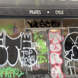 I thought this was a rundown (maybe condemned?) building just turns out it's a trendy Pilates studio. Who knew? I thought this was a rundown (maybe condemned?) building just turns out it's a trendy Pilates studio. Who knew?